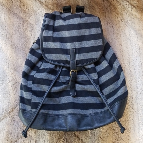Madden Girl Handbags - 🎒Madden Girl Backpack🎒